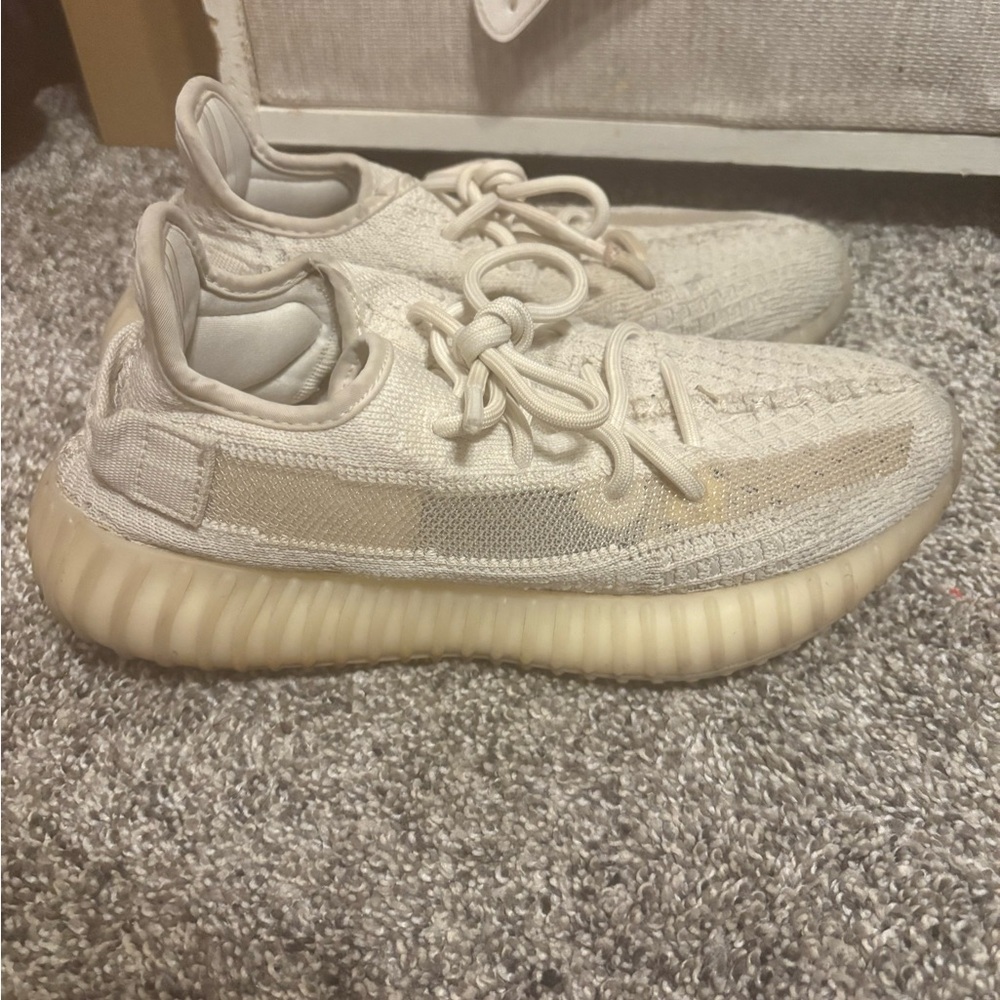 Beige Yeezy Boost 350 V2 Sneakers